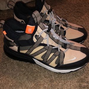 nike bowfin desert cone